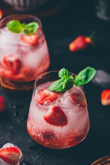 Strawberry GinTonic